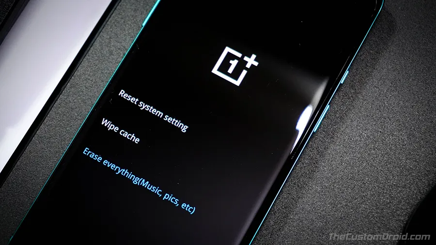 Select "Erase Everything" in OnePlus 8 (Pro) Stock Recovery