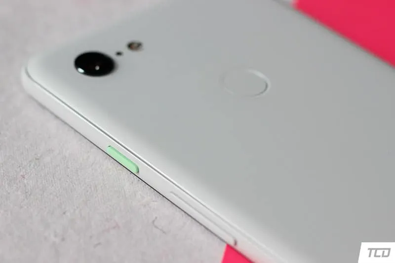 Google Pixel 3 XL Design - Mint Green Power Button