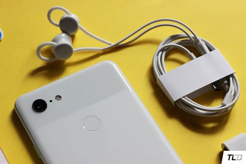 Google Pixel 3 XL Unboxing - USB-C Earphones