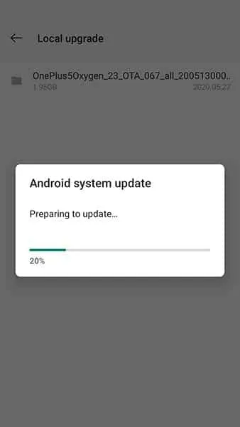 OxygenOS Update being installed on OnePlus 5/5T