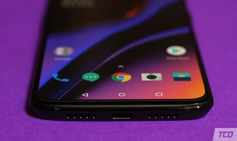 OnePlus 6T Design - Speaker Grill