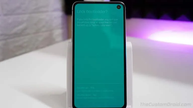 Press Volume Up to Confirm and Relock Bootloader on Samsung Galaxy S10
