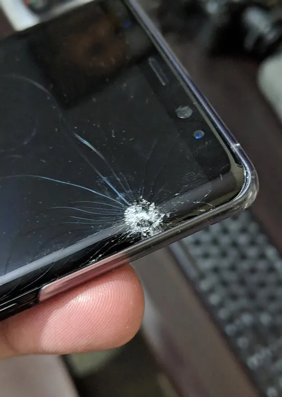 New Samsung Galaxy Note 8 Broken Display/Screen - 01