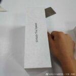 Leaked OnePlus 6T Retail Box - Right
