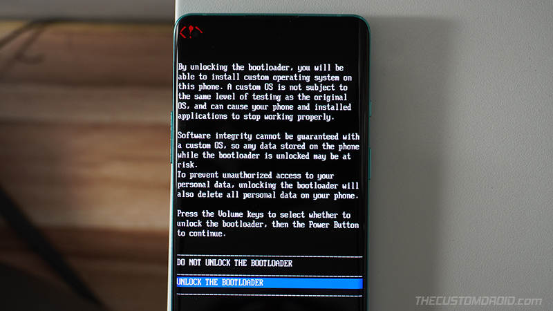 Подтвердите разблокировку загрузчика на OnePlus 8T